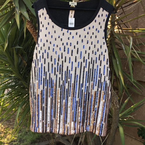 Anthropologie Tops - Anthropologie Tiny blouse